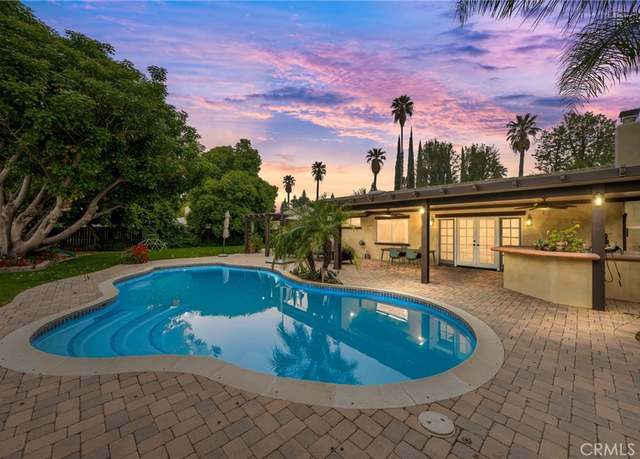 Property at 324 W South Ave, Redlands, CA 92373, 4 beds, 2 baths