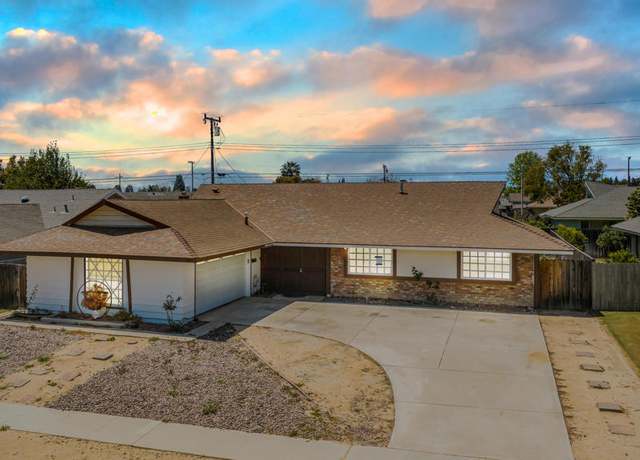 Property at 1745 Loma Dr, Camarillo, CA 93010, 4 beds, 2.5 baths