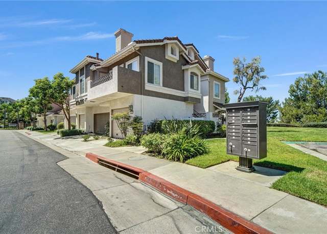 Property at 8025 E Sandstone Dr, Anaheim Hills, CA 92808, 2 beds, 2 baths