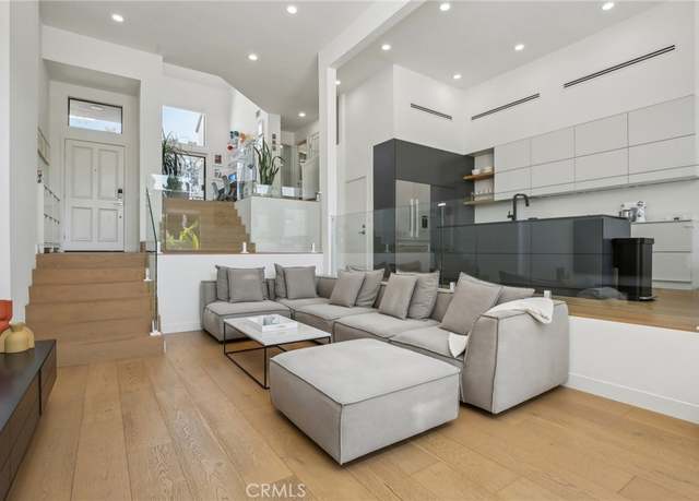 Property at 15 Waterway #11, Irvine, CA 92614, 3 beds, 2 baths
