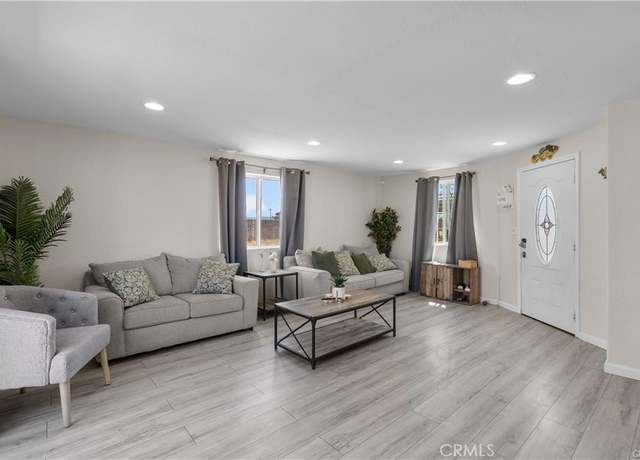 Property at 48240 90th St W, Lancaster, CA 93536, 2 beds, 2 baths