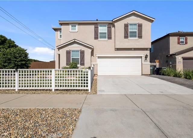 Property at 17 Medieval St, Merced, CA 95341, 4 beds, 2.5 baths