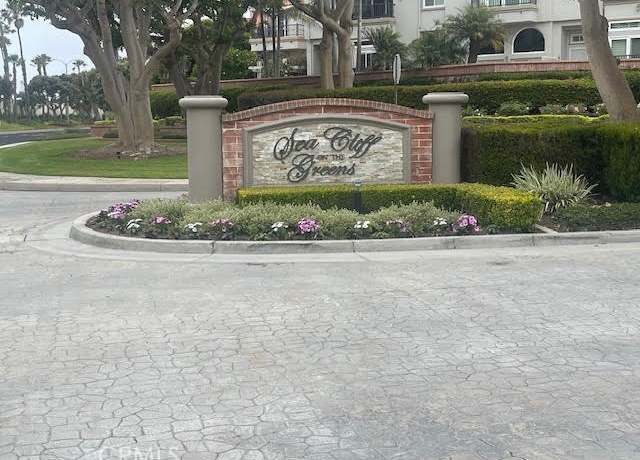 Property at 19292 Archfield Ln, Huntington Beach, CA 92648, 3 beds, 2.5 baths