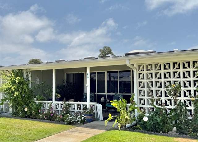 Property at 1664 Thunderbird Dr Unit 17i, Seal Beach, CA 90740, 2 beds, 1 bath