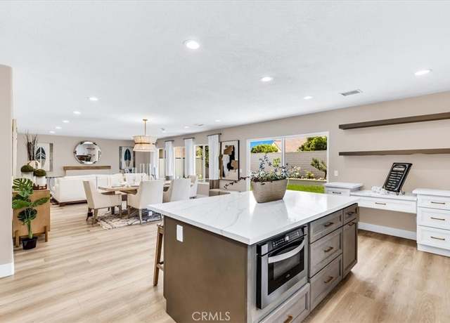 Property at 22461 Silver Spur, Lake Forest, CA 92630, 6 beds, 3 baths