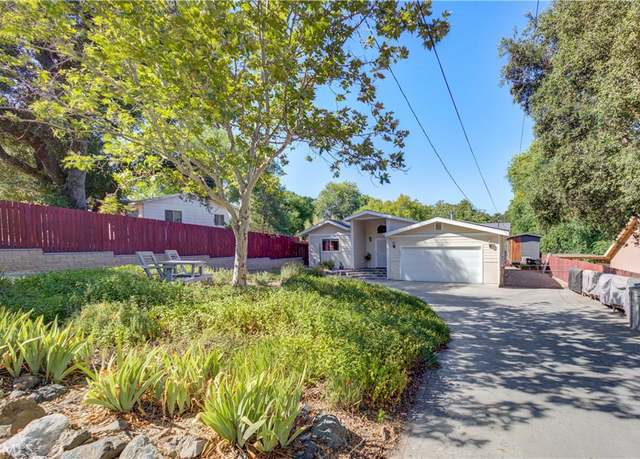 Property at 4887 Arizona Ave, Atascadero, CA 93422, 3 beds, 1 bath