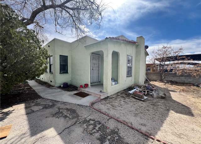 Property at 2750 Dixie St, Rosamond, CA 93560, 4 beds, 2 baths