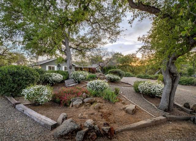 Property at 41797 River Knolls Way, Coarsegold, CA 93614, 4 beds, 2 baths