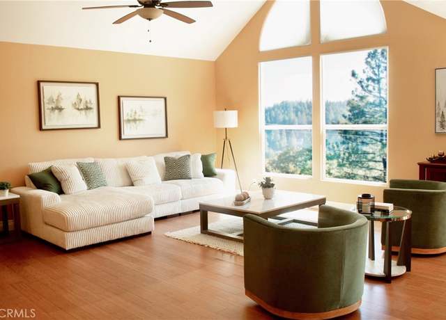 Property at 27732 North Bay Rd, Lake Arrowhead, CA 92352, 3 beds, 3.5 baths