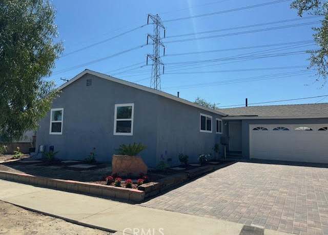 Property at 6529 Pioneer Blvd, Whittier, CA 90606, 4 beds, 2 baths