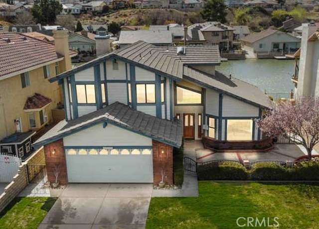 Property at 13740 White Sail Dr, Victorville, CA 92395, 4 beds, 3 baths