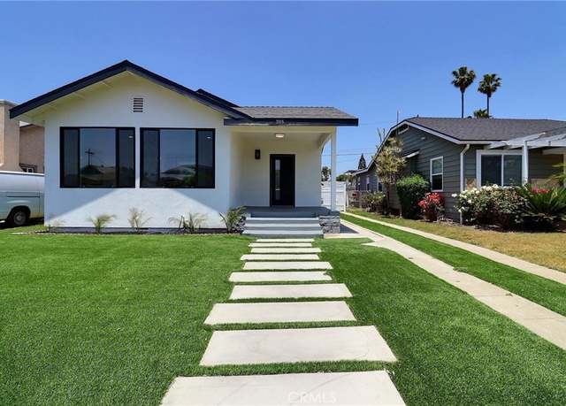 Property at 2015 W 42nd Pl, Los Angeles, CA 90062, 3 beds, 3.5 baths