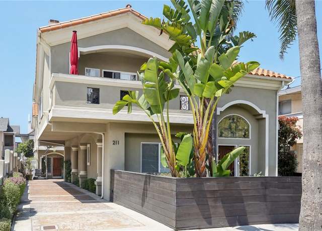 Property at 211 S Francisca Ave Unit B, Redondo Beach, CA 90277, 4 beds, 2.5 baths