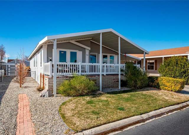 Property at 2121 E Avenue I #32, Lancaster, CA 93535, 3 beds, 2 baths