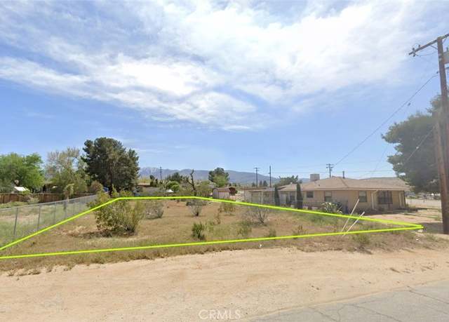 Property at 12 Longview Rd, Pearblossom, CA 93553