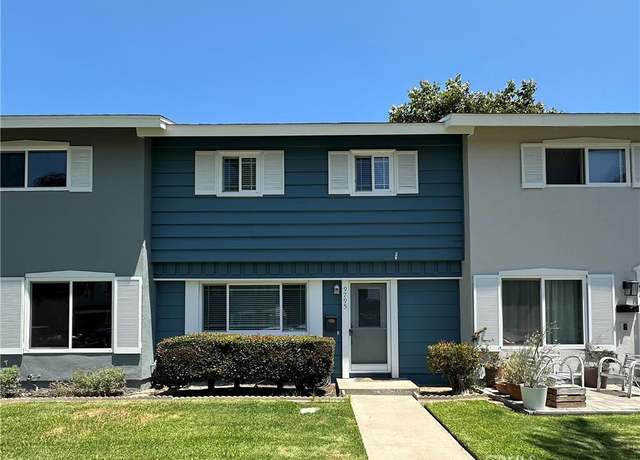 Property at 9795 Continental Dr, Huntington Beach, CA 92646, 3 beds, 1.5 baths