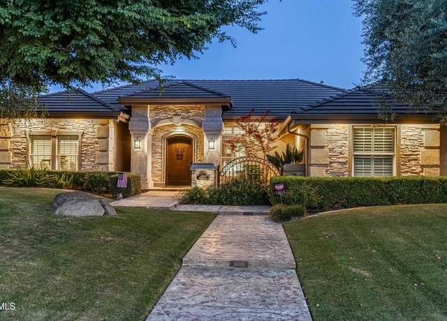 Property at 13115 Monarch Palm Ave, Bakersfield, CA 93314, 5 beds, 3.5 baths