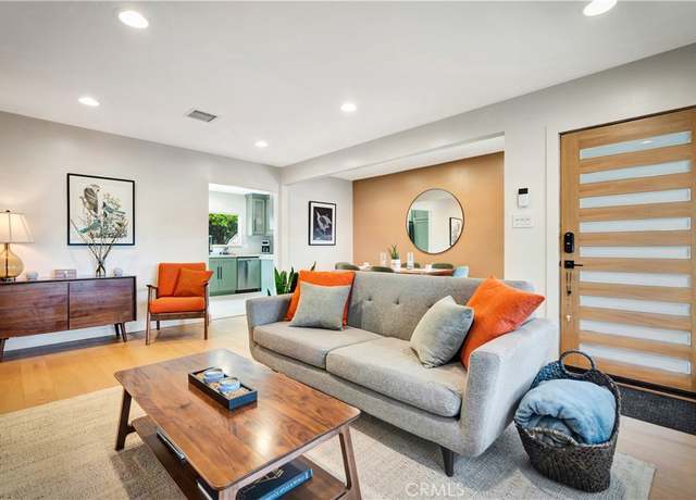 Property at 17001 Gault St, Lake Balboa, CA 91406, 2 beds, 1 bath