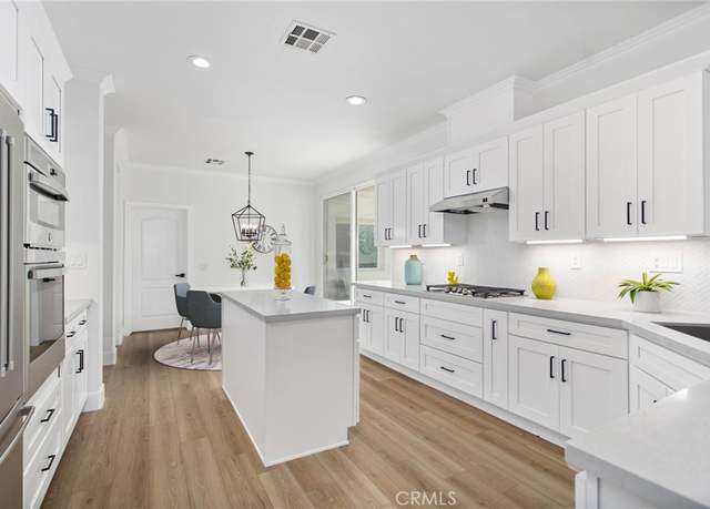 Property at 679 Weir Dr, Hemet, CA 92545, 4 beds, 2 baths