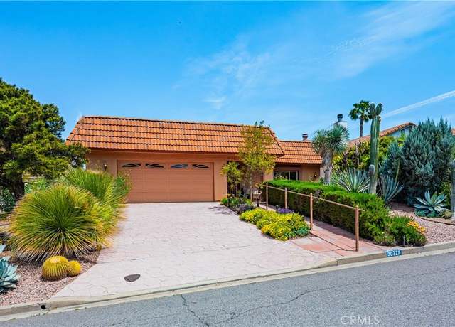 Property at 30722 Long Point Dr, Canyon Lake, CA 92587, 3 beds, 2 baths