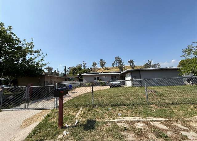Property at 25170 19th St, San Bernardino, CA 92404, 3 beds, 1 bath