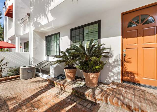 Property at 19481 Pompano Ln #104, Huntington Beach, CA 92648, 4 beds, 3.5 baths