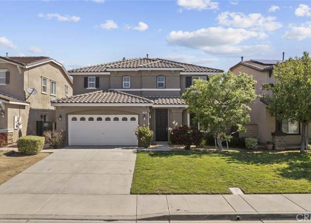 Property at 2455 Delicious Ln, Palmdale, CA 93551, 4 beds, 3 baths