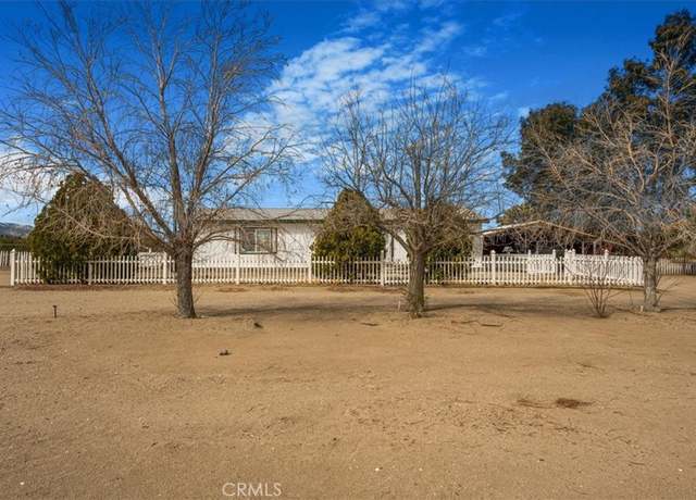Property at 13378 Paramount Rd, Phelan, CA 92371, 3 beds, 2 baths