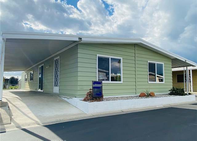 Property at 601 N Kirby St #159, Hemet, CA 92545, 3 beds, 2 baths