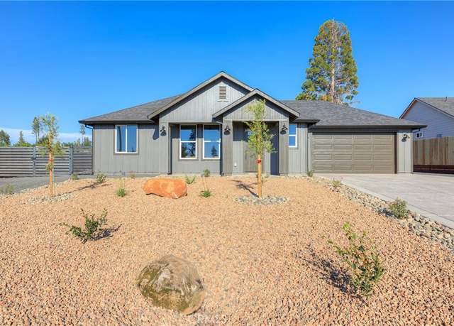 Property at 807 Camellia Dr, Paradise, CA 95969, 2 beds, 2 baths