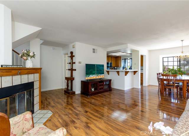 Property at 854 N Harbor Blvd, La Habra, CA 90631, 2 beds, 2.5 baths