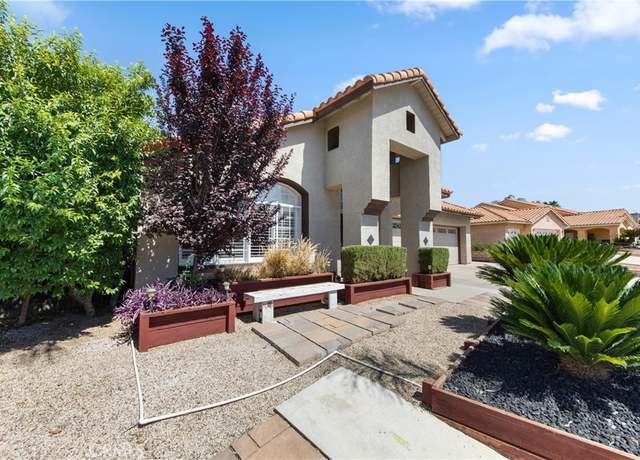 Property at 35637 Larkspur Dr, Wildomar, CA 92595, 4 beds, 2 baths