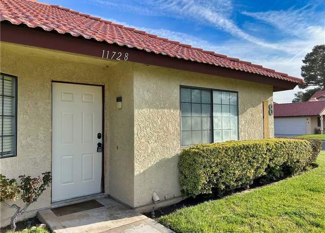 Property at 11728 Cottonwood Dr, Apple Valley, CA 92308, 1 bed, 1.5 baths