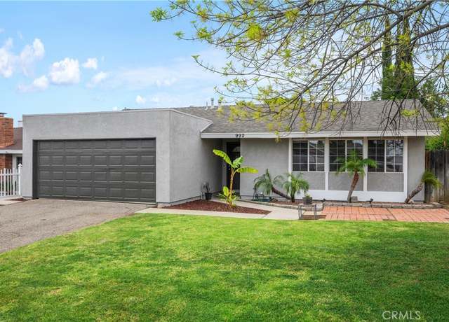 Property at 992 Redwood Ct, Corona, CA 92879, 4 beds, 2 baths