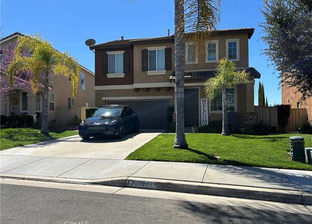 Property at 33099 Puffin St, Temecula, CA 92592, 3 beds, 2.5 baths