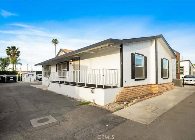 Property at 8250 Lankershim Blvd #33, North Hollywood, CA 91605, 3 beds, 2 baths