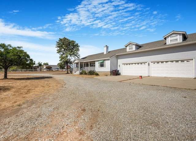 Property at 32120 Lindenberger Rd, Menifee, CA 92584, 7 beds, 5 baths