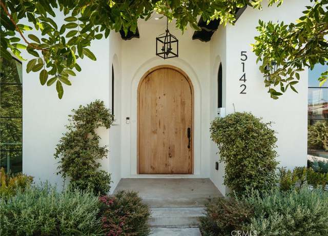 Property at 5142 Brynhurst Ave, Los Angeles, CA 90043, 4 beds, 3.5 baths