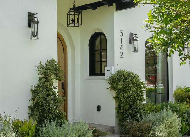 Property at 5142 Brynhurst Ave, Los Angeles, CA 90043, 4 beds, 3.5 baths