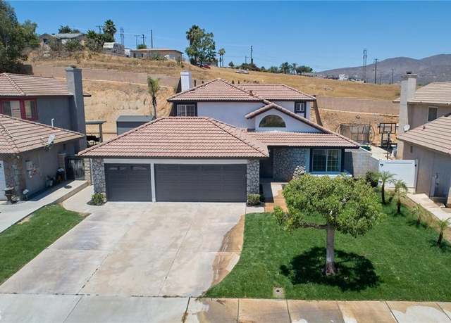 Property at 6550 Jewel St, Jurupa Valley, CA 92509, 4 beds, 3 baths
