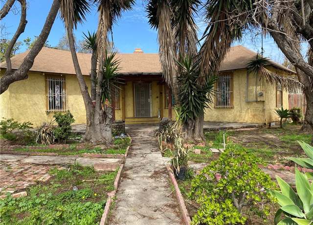 Property at 3794 Sunset Ln, San Ysidro, CA 92173, 3 beds, 1.5 baths