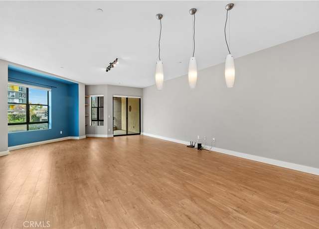 Property at 395 E 4th #25, Long Beach, CA 90802, 1 bed, 1 bath