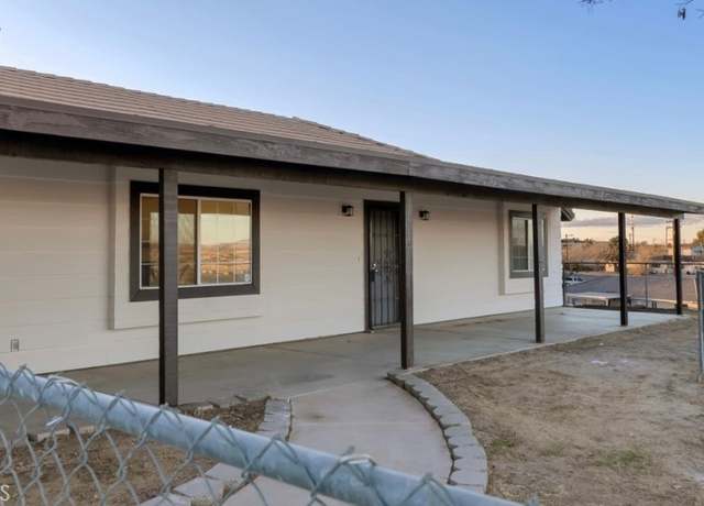 Property at 11562 Orchid Ave, Hesperia, CA 92345, 3 beds, 2.5 baths