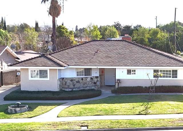 Property at 614 Lancer Ln, Corona, CA 92879, 3 beds, 2 baths