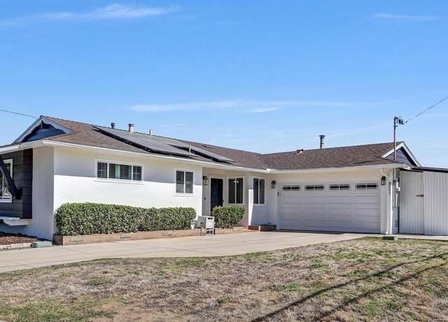Property at 8301 Beaver Lake Dr, San Diego, CA 92119, 3 beds, 2 baths