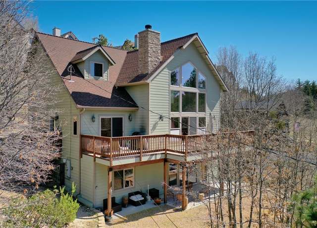 Property at 756 Brentwood Dr, Lake Arrowhead, CA 92352, 4 beds, 3 baths