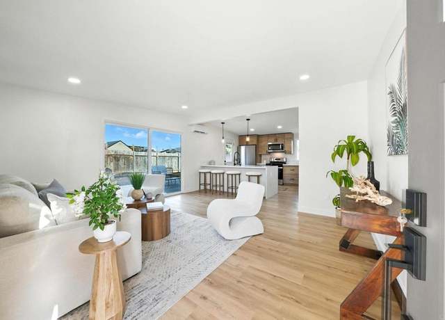 Property at 1143 Hemlock Ave, Imperial Beach, CA 91932, 3 beds, 2 baths