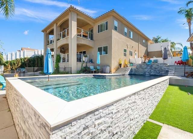 Property at 23140 Pretty Doe Dr, Canyon Lake, CA 92587, 6 beds, 4 baths