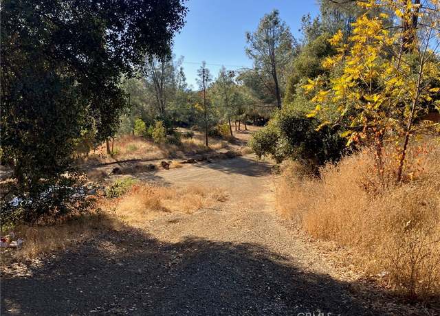 Property at 4788 Yarrington Ct, Clearlake, CA 95422