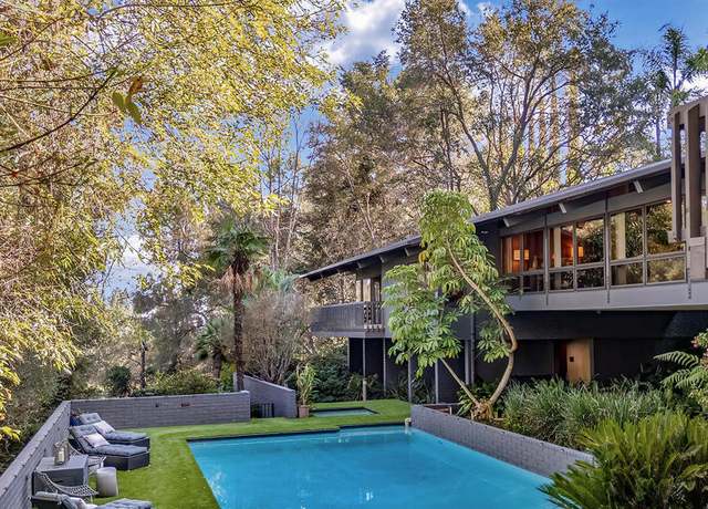 Property at 140 Belday Rd, Pasadena, CA 91105, 4 beds, 4.5 baths